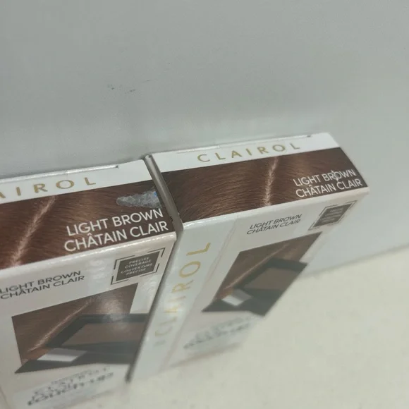 Clairol Root Touch-Up Light Brown SET OF 2 - Picture 5 of 5